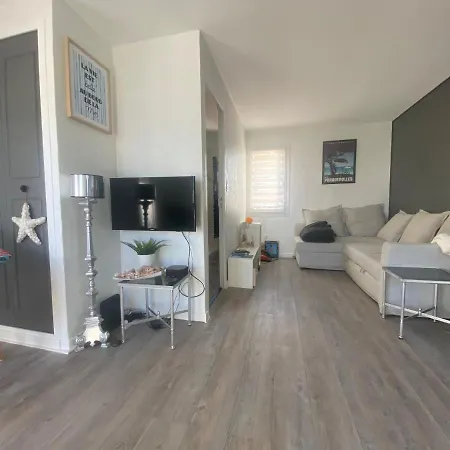 Carqueiranne Studio De Charme Proche Plages Exterior foto