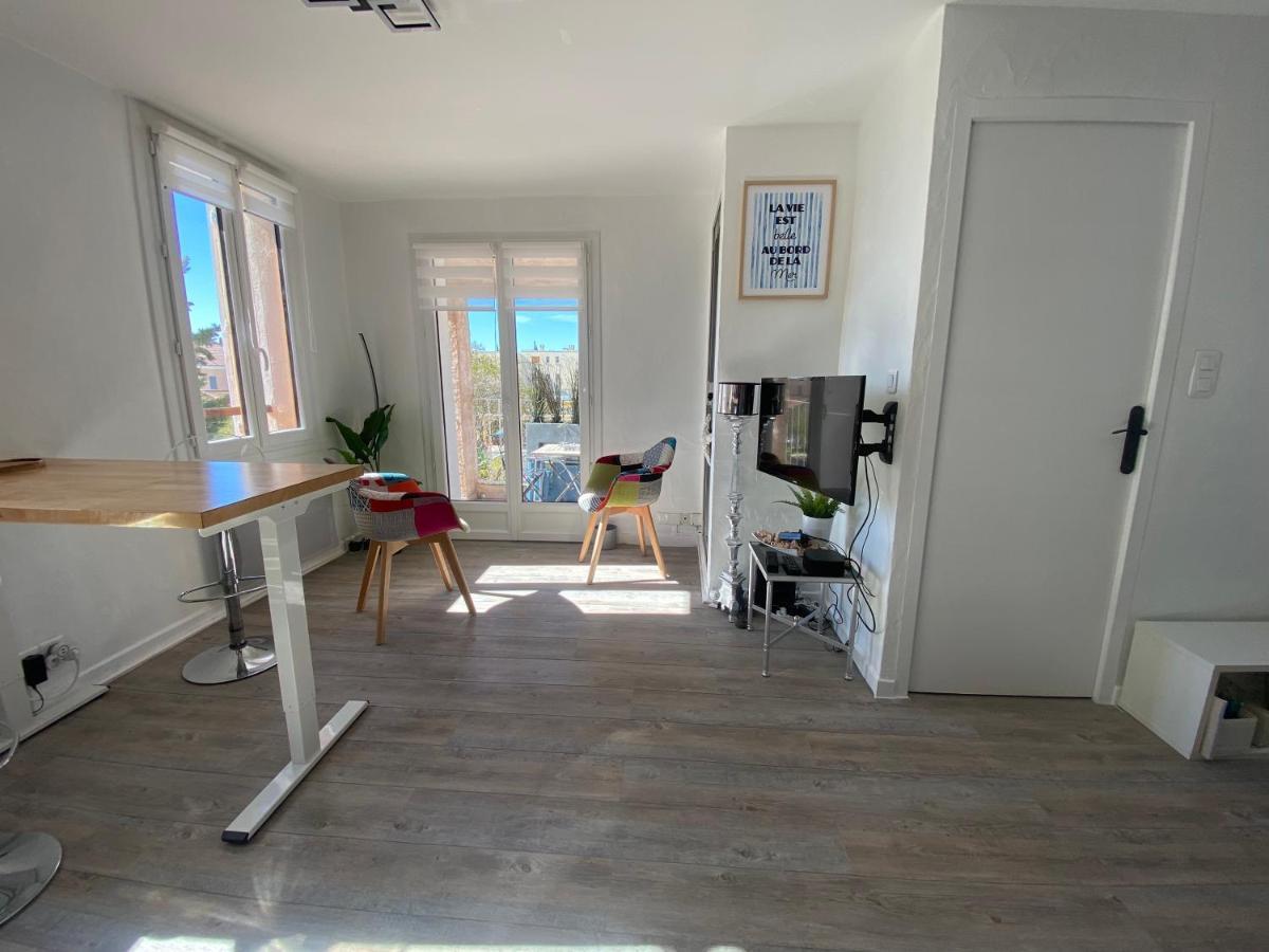 De Charme Proche Plages Apartment Carqueiranne